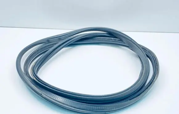Seat Ibiza IV (6J,6P) Trunk rubber seal (body) 6J8827705A