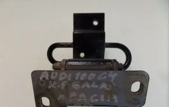 Front door lower hinge