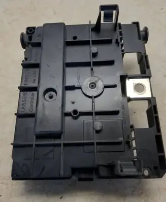 Peugeot 308 Fuse module 9666700480