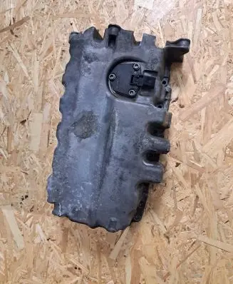 Volkswagen PASSAT B6 Oil sump 03G103603