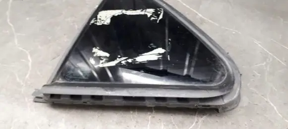 Renault Laguna II Rear side window