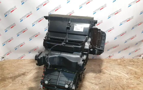 BMW i3 Interior heater climate box assembly 9383124 9297751 9377854