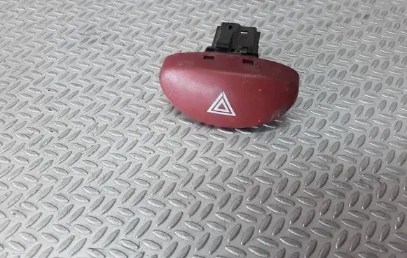 Peugeot 206 Hazard light switch