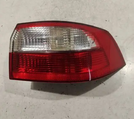 Renault Laguna II Rear/tail lights 8200002474