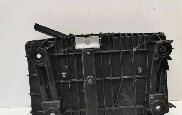 Mercedes-Benz GLC X253 C253 Battery tray A2056200118