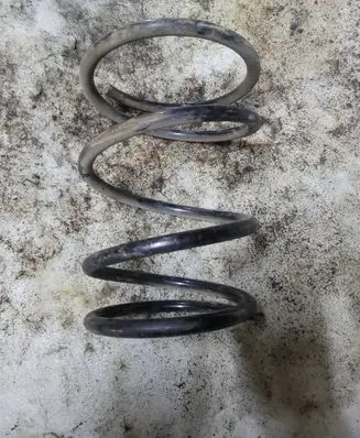 Mazda 323 F Rear coil spring