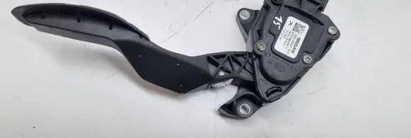 Nissan Qashqai Accelerator throttle pedal 180024BG0P