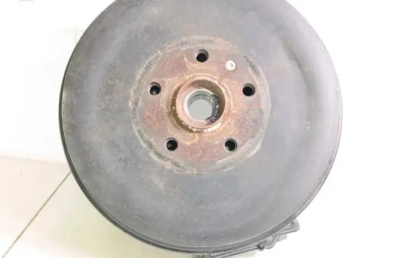 Rear wheel hub spindle/knuckle