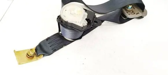 Subaru Forester SG Rear seatbelt