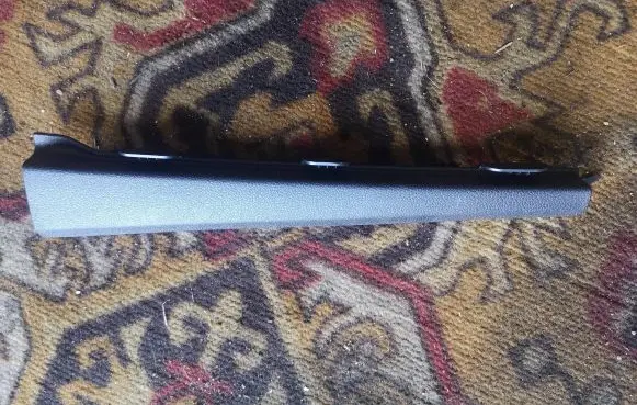 Porsche Macan (95B) (A) pillar trim 95B868240A
