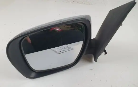Mazda CX-7 Front door electric wing mirror