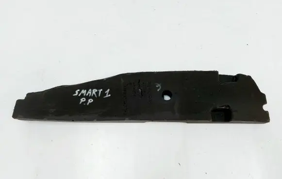 Smart #1 Fender foam support/seal 8891032924