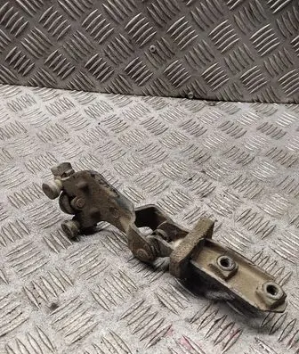 Volkswagen Caddy Sliding door middle roller runner 2k0843335a