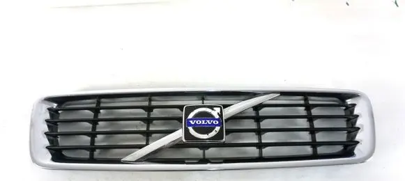 Volvo C30 Front bumper upper radiator grill 30657194 30655403