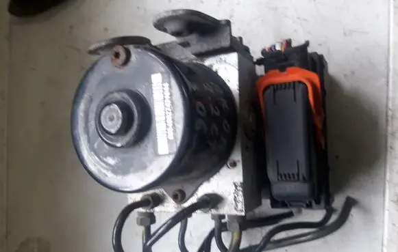 Honda Accord ABS Pump 00008987D2