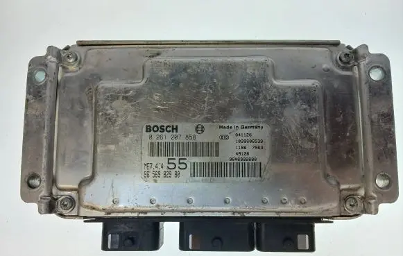 Peugeot 207 Engine control unit/module 0261207858 9646992680 9656982980