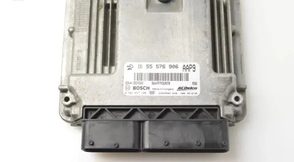 Opel Insignia A Engine control unit/module 55576906