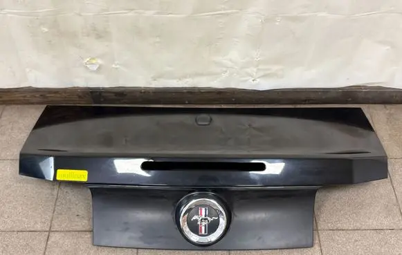 Ford Mustang V Tailgate/trunk/boot lid