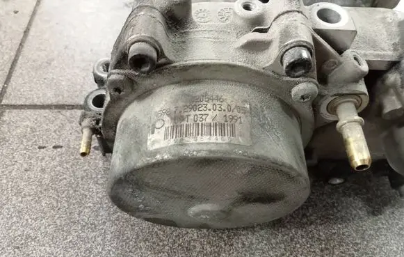 Opel Insignia A Vacuum pump 72902303 0552054460 09T0371991