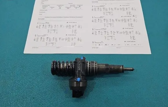 Seat Ibiza III (6L) Fuel injector 0414720215 IMPRK1474488