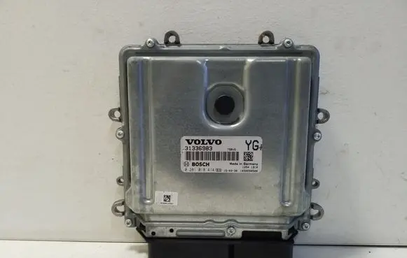 Volvo XC60 Engine control unit/module 0281018414 31336983