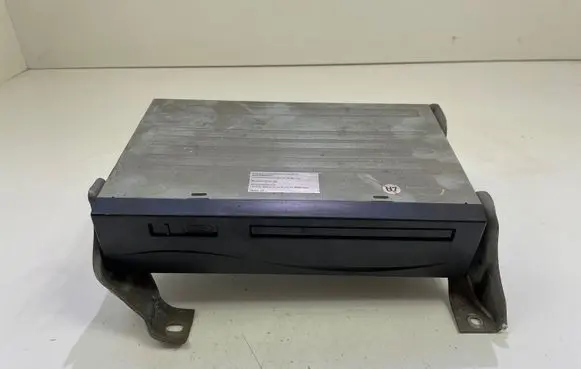 CD/DVD changer