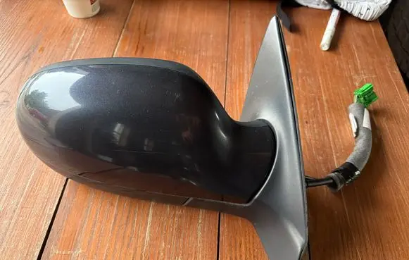 Volvo S60 Front door electric wing mirror E11015463 E11025463