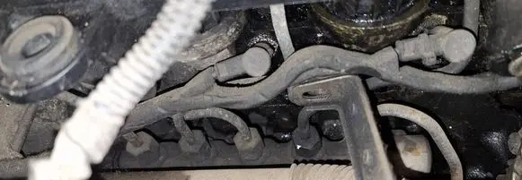Peugeot 207 Fuel main line pipe