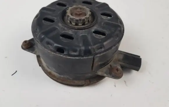 Chrysler Pacifica Electric radiator cooling fan