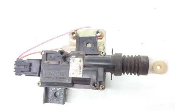 Chrysler PT Cruiser Rear lock motor 05027178AA