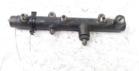 Fuel main line pipe