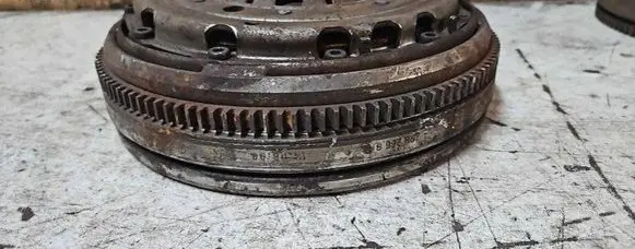 Volkswagen Multivan T4 Clutch set kit 074105264