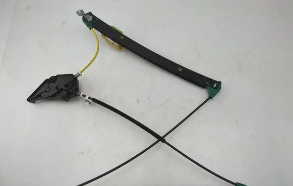 Audi A3 8Y Front door electric window regulator 