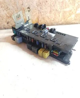 Mercedes-Benz C W203 Fuse module 2035451801 5DK00848640