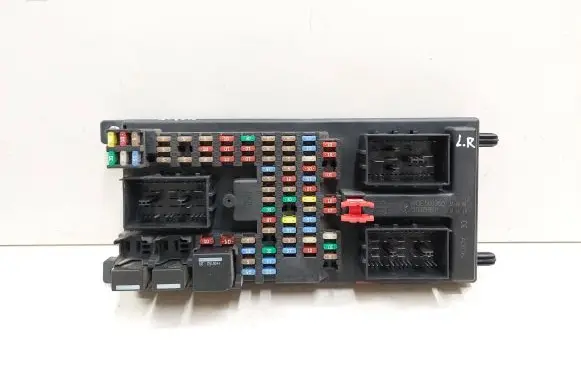 Land Rover Range Rover Sport L320 Fuse module YQE500350 000053715 519051601