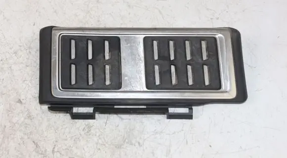 Volkswagen Golf VII Foot rest pad/dead pedal 5Q1864551