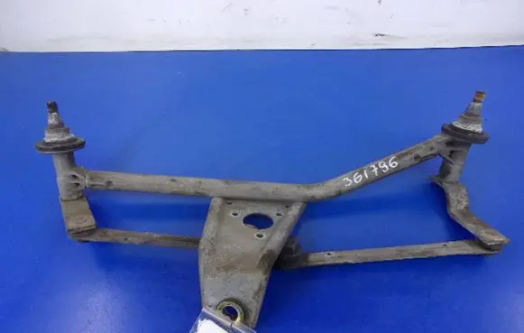 Peugeot 206 CC Front wiper linkage and motor