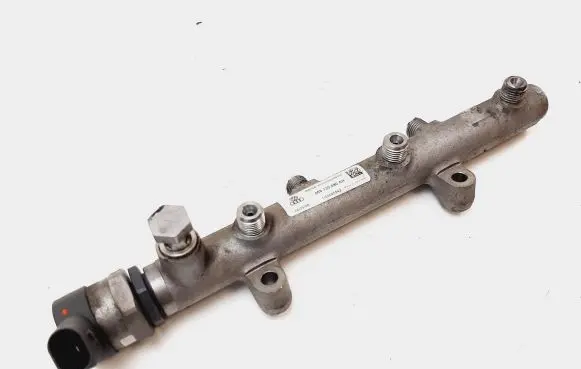 Audi A5 8T 8F Fuel main line pipe 059130090AH 057130764H