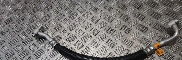 Air conditioning (A/C) pipe/hose