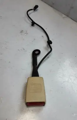 Audi A8 S8 D3 4E Front seatbelt buckle 4E0857756