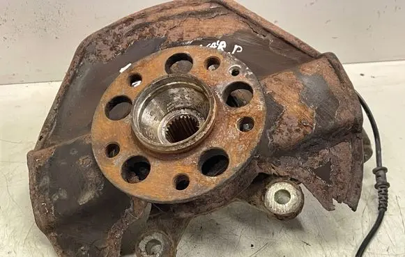 Mercedes-Benz A W169 Front wheel hub