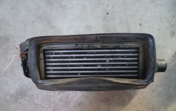 Ford Mondeo MK II Intercooler radiator