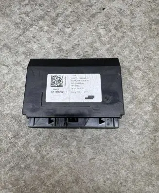 BMW i3 Air conditioner control unit module 6842986 66411842986 E1166092H