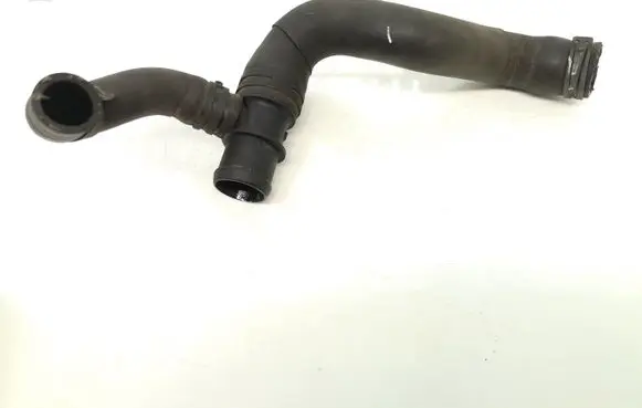 Volkswagen PASSAT B6 Engine coolant pipe/hose 3C0122051DA