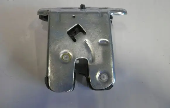 Volkswagen Jetta VI Tailgate/trunk/boot lock/catch/latch 5C6827505D