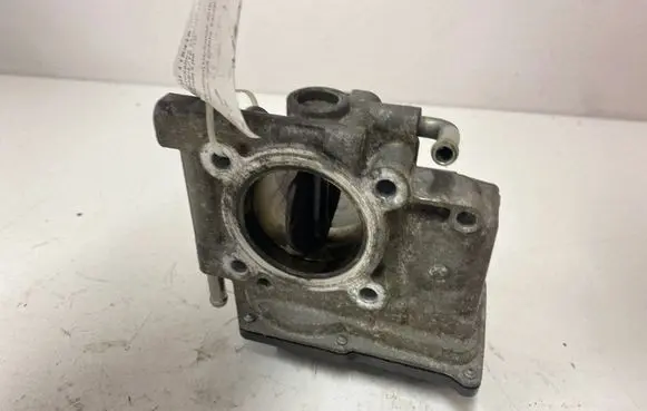 Mazda 6 Throttle valve R2AA136B0