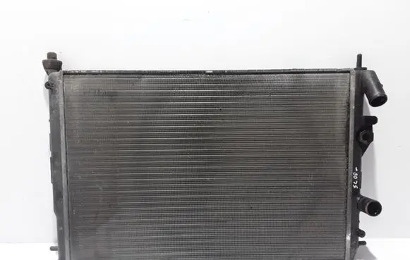 Renault Scenic I Coolant radiator 7701499953