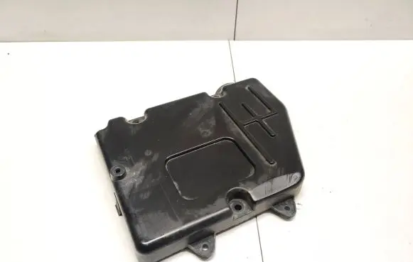 Volvo XC90 Engine control unit box 31439650