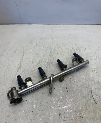 Audi A6 S6 C5 4B Fuel main line pipe 06B133681 06B133551M