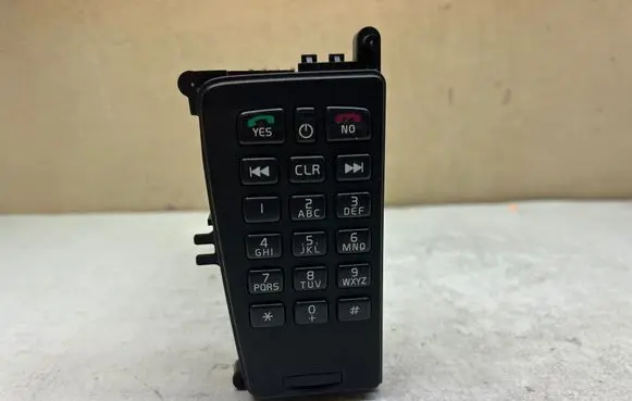 Volvo V70 Phone keyboard 30775511 2204384A 438405460278